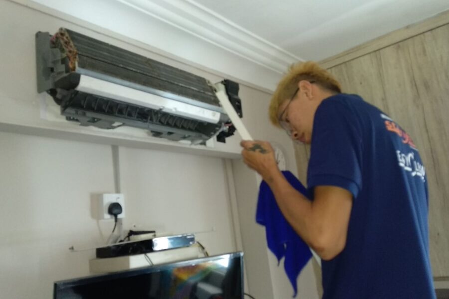 Aircon Servicing